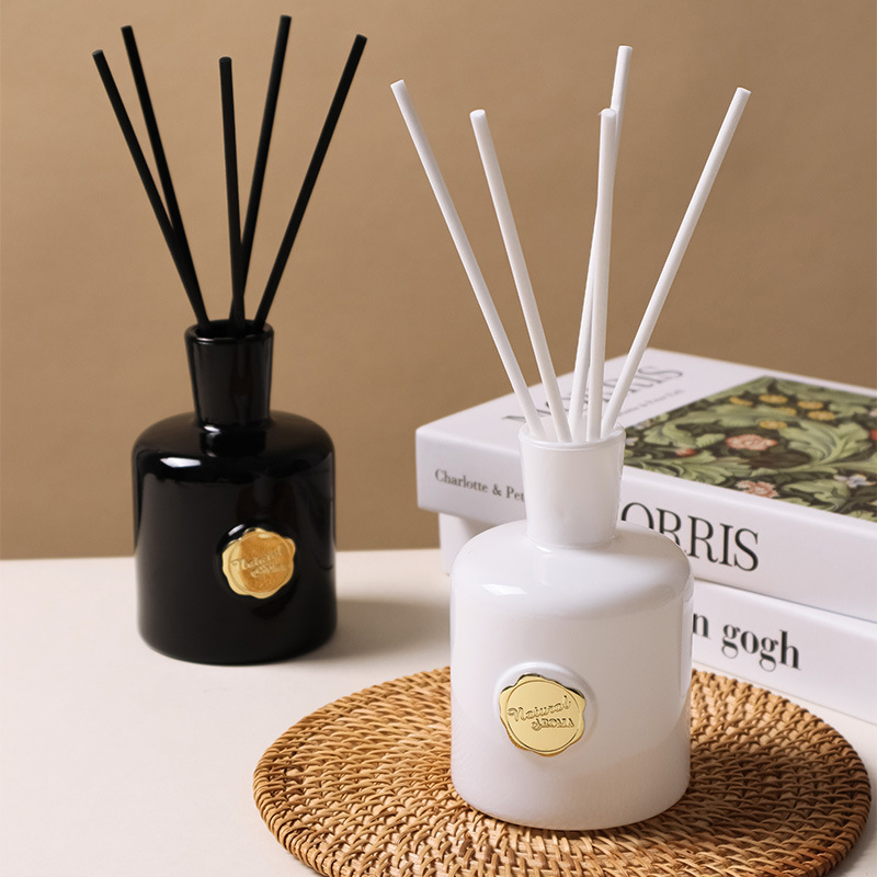 Reed Diffuser Set - 200ML Flameless Reed Diffuser Aromatherapy Set